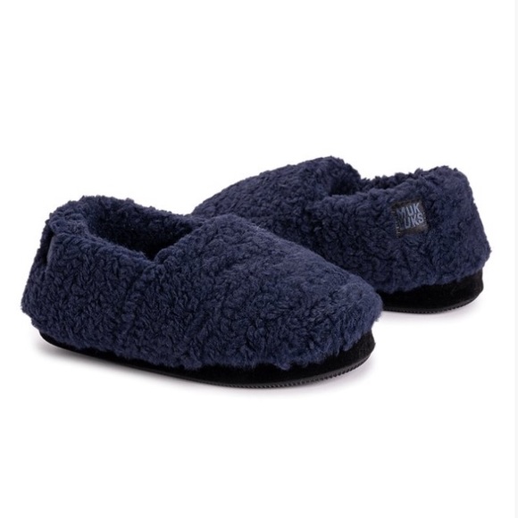 Cozy Slippers! MUK LUKS! Dark Sapphire! NWT! Size L - Picture 1 of 4